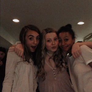 Meet your Posher, Naomi